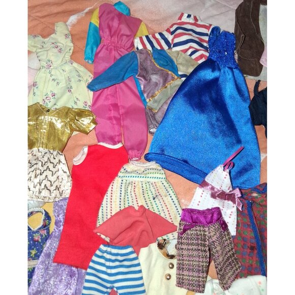 Vintage Barbie & Ken Doll Clothes Bundle 81 piece - Picture 8 of 13